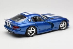 Dodge Viper GTS SR II Sinine Valgete Triipudega Bburago 1:18 3330 Metall - pilt 3/8