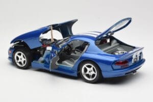 Dodge Viper GTS SR II Sinine Valgete Triipudega Bburago 1:18 3330 Metall - pilt 5/8