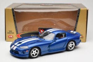 Dodge Viper GTS SR II Sinine Valgete Triipudega Bburago 1:18 3330 Metall - pilt 8/8