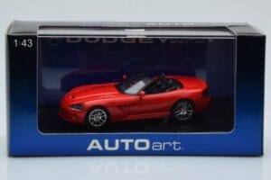 Dodge Viper SRT-10 Punane AUTOart 1:43 51701 Metall - pilt 4/4