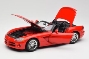 Dodge Viper SRT-10 Punane Bburago 1:18 3325 Metall - pilt 2/8