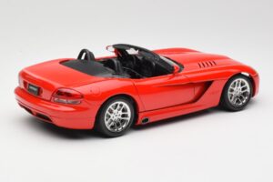 Dodge Viper SRT-10 Punane Bburago 1:18 3325 Metall - pilt 3/8