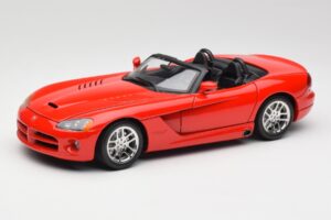 Dodge Viper SRT-10 Punane Bburago 1:18 3325 Metall