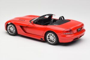 Dodge Viper SRT-10 Punane Bburago 1:18 3325 Metall - pilt 7/8