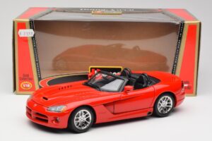 Dodge Viper SRT-10 Punane Bburago 1:18 3325 Metall - pilt 8/8