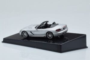 Dodge Viper SRT-10 Hõbe AUTOart 1:43 51703 Metall - pilt 3/4