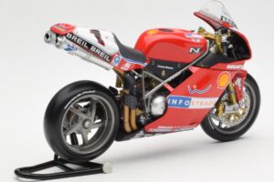 Ducati 998R WSB #1 T. Bayliss Ducati Infostrada 2002 Minichamps 1:12 122021201 Metall - pilt 3/6