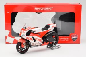 Ducati Desmosedici GP11 #8 H. Barbera Ducati MotoGP Team MotoGP 2011 Minichamps 1:12 123110008 Metall - pilt 6/6