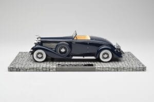 Duesenberg SJN Convertible Coupe Midnight Blue Minichamps 1:18 107150332 Metall - pilt 3/6