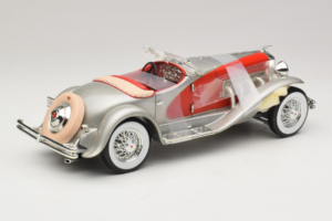 Duesenberg SJ Clark Gable's Car Hõbedane Punane ERTL 1:18 7962 Metall - pilt 2/6