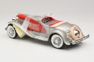 Duesenberg SJ Clark Gable's Car Hõbedane Punane ERTL 1:18 7962 Metall - pilt 5/6