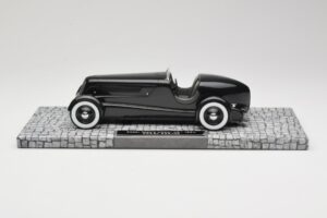 Edsel Ford Model 40 Special Speedster Hall Minichamps 1:18 107082080 Metall - pilt 3/6