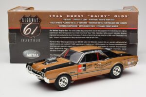 Oldsmobile 442 Hurst Hairy Olds Twin-Engine 4WD 1966 Highway 61 1:18 50089 Metall - pilt 8/8