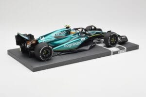 Aston Martin AMR23 #14 F. Alonso 3rd Place Saudi Arabian GP 2023 Minichamps 1:18 117230214 Metall - pilt 3/7