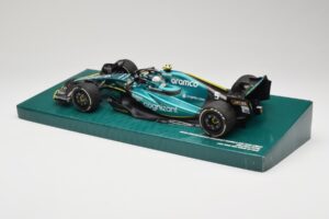 Aston Martin AMR22 #5 S. Vettel Last Race Abu Dhabi GP 2022 Minichamps 1:18 147222205 Vaik - pilt 5/7