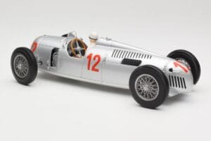 Auto Union Type C #12 H. Stuck Hungarian GP Budapest 1936 Minichamps 1:18 155361012 Metall - pilt 5/6