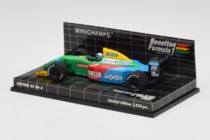 Benetton Ford B188 #19 A. Nannini Race Car 1988 Minichamps 1:43 400890119 Metall - pilt 3/4