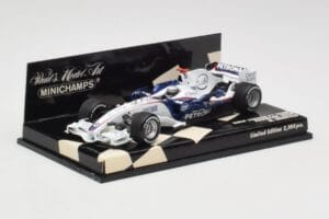 BMW Sauber F1.08 #5 N. Heidfeld Showcar 2008 Minichamps 1:43 400080083 Metall - pilt 2/5