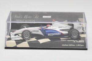 BMW Sauber F1.09 #4 R. Kubica Showcar 2009 Minichamps 1:43 400090075 Metall - pilt 5/5
