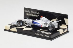 BMW Sauber F1.06 #16 N. Heidfeld F1 2006 Minichamps 1:43 400060086 Metall - pilt 2/5