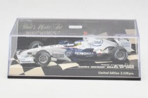 BMW Sauber F1.06 #16 N. Heidfeld Brazilian GP 2006 Minichamps 1:43 400060316 Metall - pilt 5/5