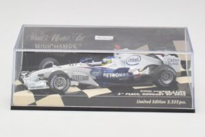 BMW Sauber F1.06 #10 N. Heidfeld Hungarian GP 3rd Place 2006 Minichamps 1:43 400060116 Metall - pilt 5/5