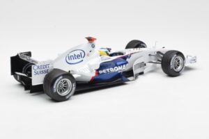 BMW Sauber F1.06 #16 N. Heidfeld F1 2006 Minichamps 1:18 100060016 Metall - pilt 2/6
