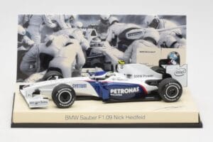 BMW Sauber F1.09 #6 N. Heidfeld F1 2009 v2 Minichamps 1:43 80422155795 Metall