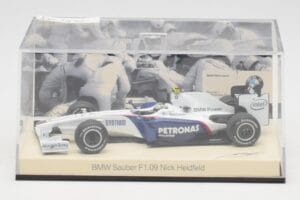 BMW Sauber F1.09 #6 N. Heidfeld F1 2009 v2 Minichamps 1:43 80422155795 Metall - pilt 5/5