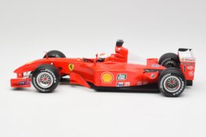 Ferrari F2001 #1 M. Schumacher F1 World Champion 2001 Punane Hot Wheels 1:18 50202 Metall - pilt 3/6