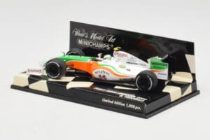 Force India Mercedes VJM02 #21 G. Fisichella Showcar 2009 Minichamps 1:43 400090091 Metall - pilt 3/5