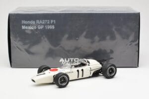 Honda RA272 #11 R. Ginther Mexican Grand Prix 1965 AUTOart 1:18 86597 Metall - pilt 8/8