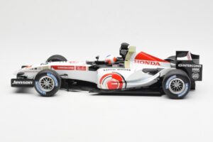 Honda RA106 Honda Racing Team J. Button F1 Showcar 2006 Minichamps 1:18 BUTTON001 Metall - pilt 3/6