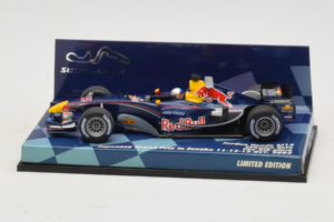 Jordan EJ12 Honda T. Sato F1 2002 Minichamps 1:43 403020110 Metall
