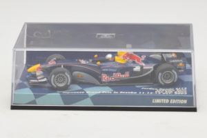Jordan EJ12 Honda T. Sato F1 2002 Minichamps 1:43 403020110 Metall - pilt 5/5