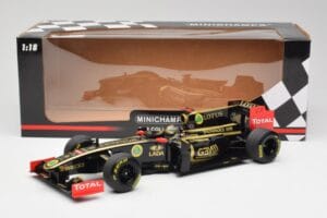 Lotus Renault GP R31 #10 B. Senna F1 2011 Minichamps 1:18 150110079-C1 Metall - pilt 7/7