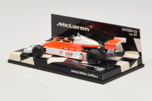 McLaren M26 Ford J. Hunt F1 1977 Minichamps 1:43 530774301 Metall - pilt 3/5