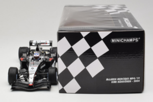 McLaren MP4/19 Mercedes K. Raikkonen F1 2004 Minichamps 1:18 530041806 Metall - pilt 6/7