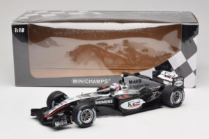 McLaren MP4/19 Mercedes K. Raikkonen F1 2004 Minichamps 1:18 530041806 Metall - pilt 7/7