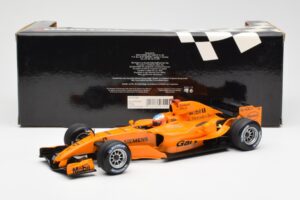 McLaren MP4-20 Mercedes G. Paffett Interim Test Car 2006 Minichamps 1:18 530061895 Metall - pilt 6/6