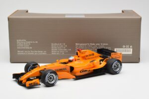 McLaren Mercedes MP4-20 G. Paffett F1 Test Car 2006 Minichamps 1:18 B66962342 Metall - pilt 6/6