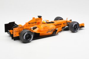 McLaren MP4-21 Mercedes #4 J.P. Montoya Interim Livery 2006 Minichamps 1:18 530061874 Metall - pilt 2/6