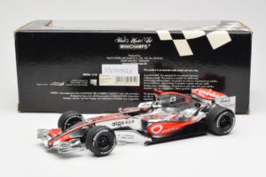 McLaren MP4-21 Mercedes #4 J-P. Montoya Showcar 2006 Minichamps 1:18 MONTOYA002 Metall - pilt 6/6