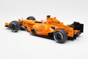 McLaren MP4-21 Mercedes #3 K. Raikkonen Interim Livery 2006 Minichamps 1:18 530061873 Metall - pilt 5/6