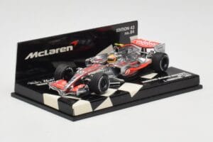 McLaren Mercedes MP4-22 #2 L. Hamilton Race Car 2007 Minichamps 1:43 530074302 Metall - pilt 2/5