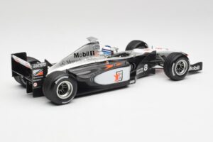 McLaren MP4/13 #8 M. Hakkinen F1 World Champion 1998 Minichamps 1:18 18690008 Metall - pilt 2/7