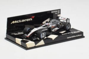 McLaren MP4-19B #6 K. Raikkonen F1 2004 Minichamps 1:43 530044316 Metall - pilt 3/5