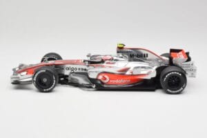 McLaren MP4-22 #2 L. Hamilton Canadian GP Winner 2007 Minichamps 1:18 530071822 Metall - pilt 3/6