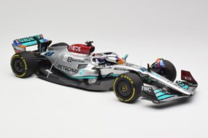 Mercedes AMG W13 E Performance Petronas #63 G. Russell Miami GP 2022 Minichamps 1:18 110220563 Metall - pilt 4/7