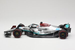 Mercedes AMG W13 E Performance Petronas #63 G. Russell Brazilian GP 1st Win 2022 Minichamps 1:18 110222163 Vaik - pilt 3/7